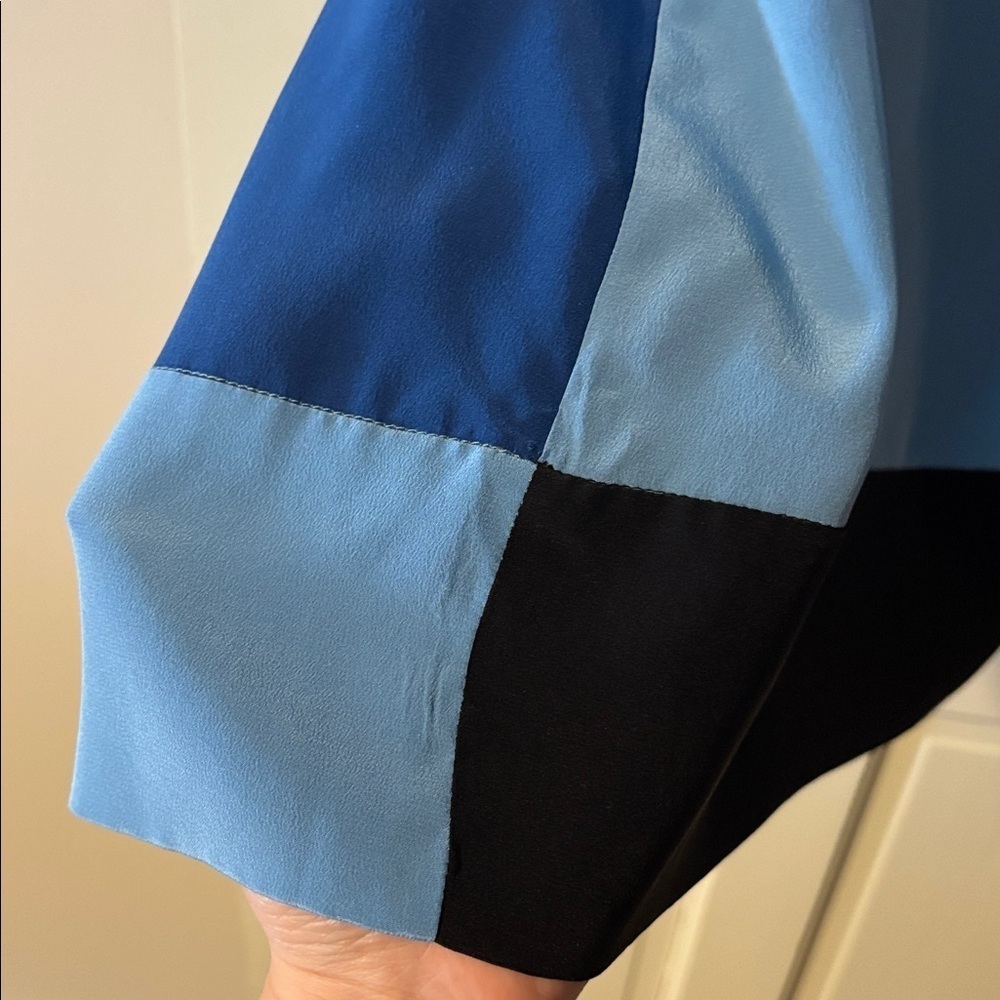 Diane von furstenburg long sleeve crossover dress-BNWT - Picture 10 of 11
